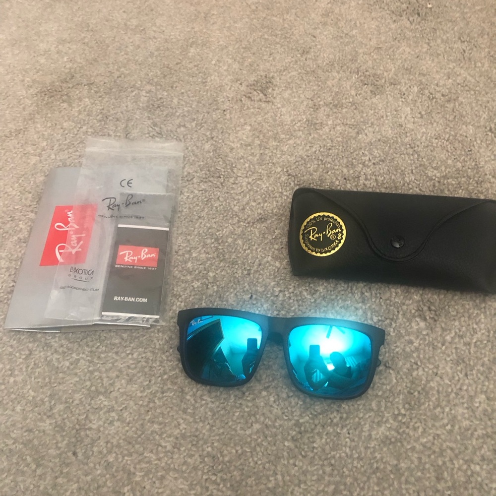 Ray-Ban Sunglasses